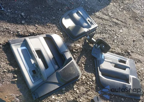 2020 Ram 1500 Classic Warlock 4X4 6'4 Box from USA, damaged, VIN 1C6RR7GG9LS150620